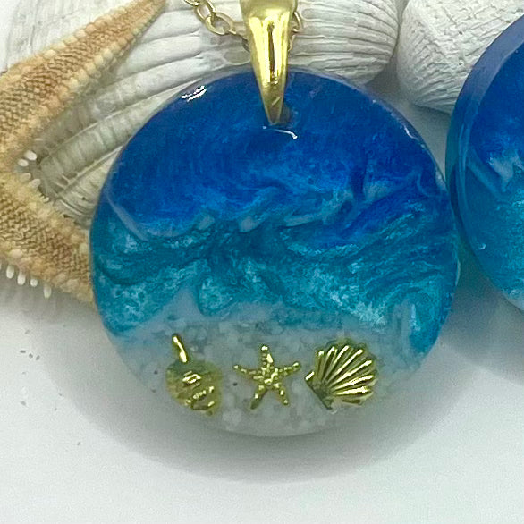 Beach Waves - Shells and Starfish